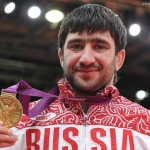 Российский дзюдоист Мансур Исаев, завоевавший золото в весовой категории до 73 кг