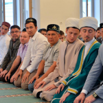 Посещение президентом Республики Татарстан Р.Н.Миннихановым мечети «Аль-Марджани» по случаю праздника Ураза-байрам