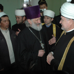 Председатель СМР муфтий шейх Равиль-хазрат Гайнутдин с представителем РПЦ