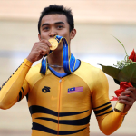 Малазийский велосипедист Азизулхасни Аванг